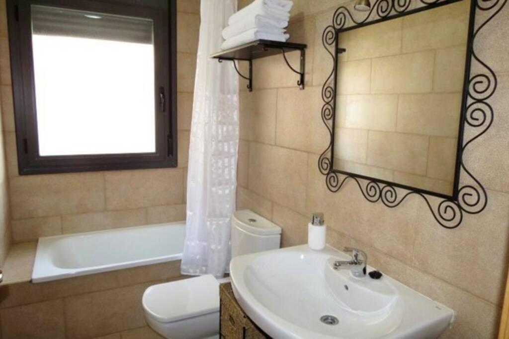 Apartamento Siente Sobrarbe En Aínsa المظهر الخارجي الصورة